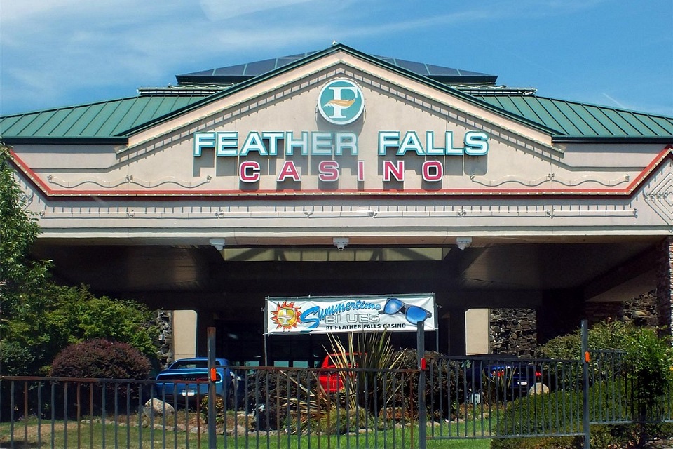 feather falls casino brewing company